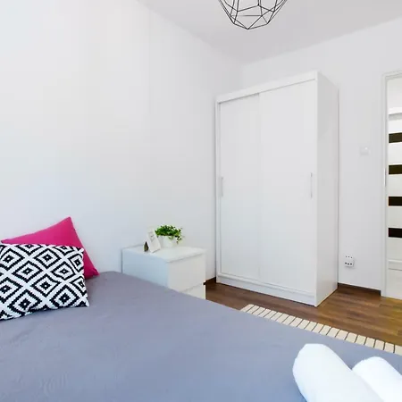Апартаменты Apartament Walowa Варшава